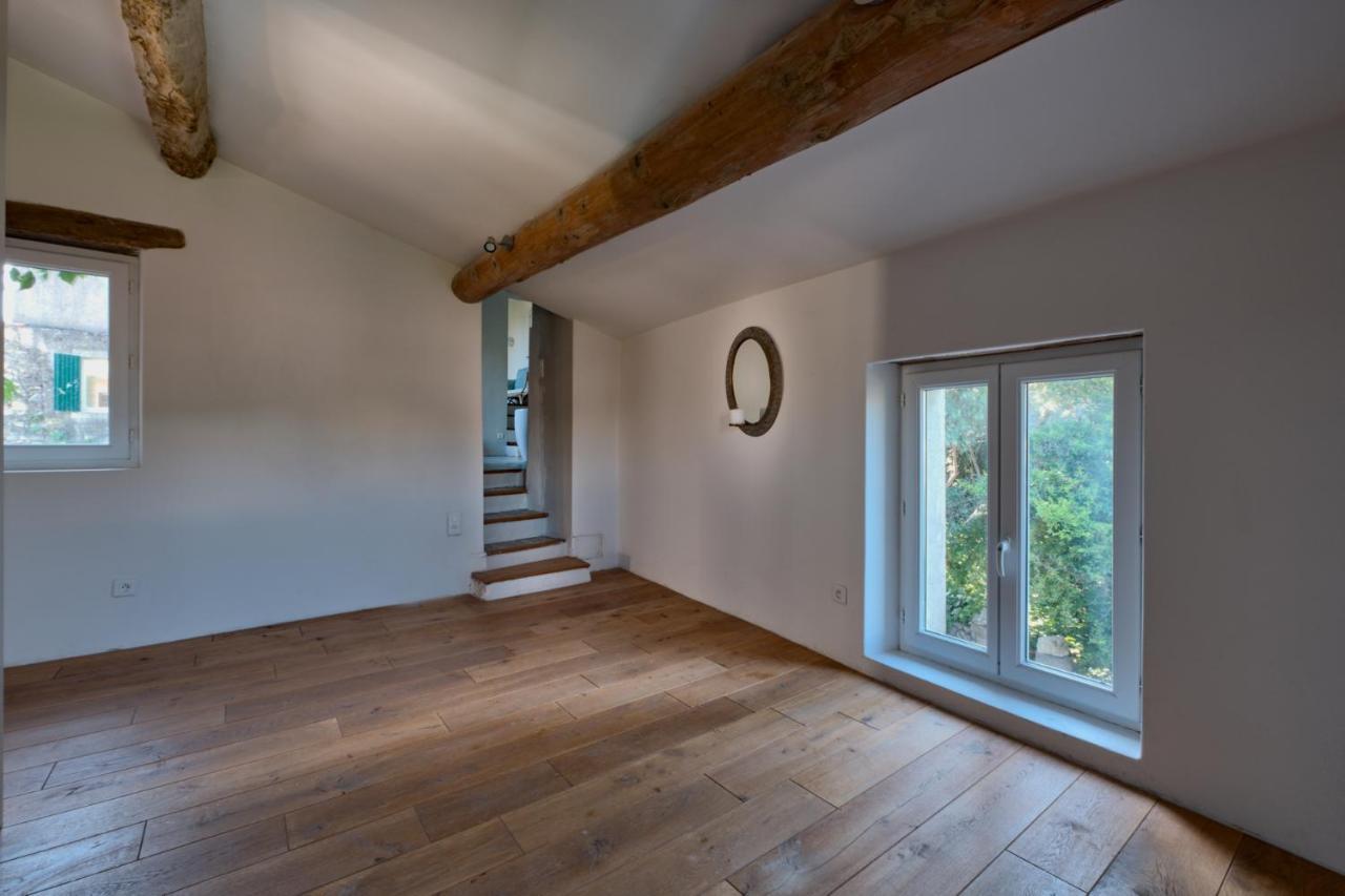 Maison Lou Roucas Cabrieres-d'Aigues Экстерьер фото